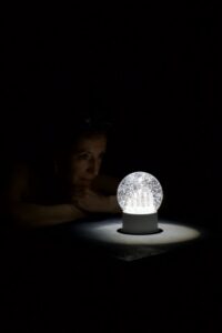 Anna et sa boule à neige - Anne Bourgès - Solo russe